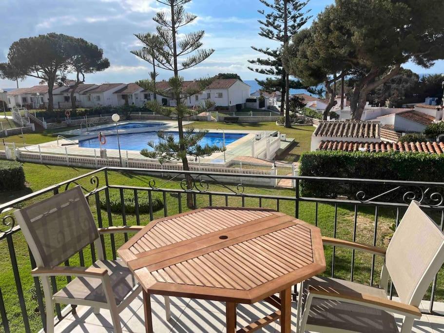 Precioso Loft Con Piscina Y Vistas Appartement La Cala De Mijas Buitenkant foto